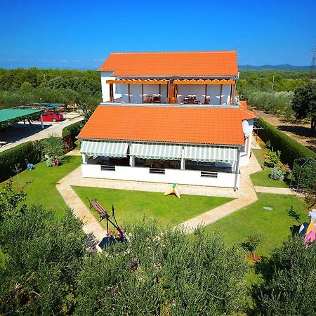 Apartments Belegrata Biograd Na Moru Εξωτερικό φωτογραφία