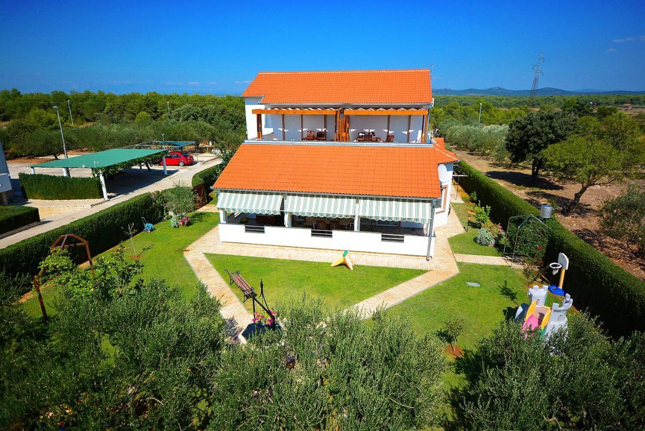 Apartments Belegrata Biograd Na Moru Εξωτερικό φωτογραφία